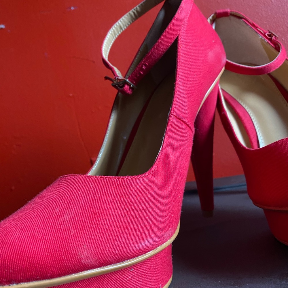 Red Platform Heels - Picture 2 of 8